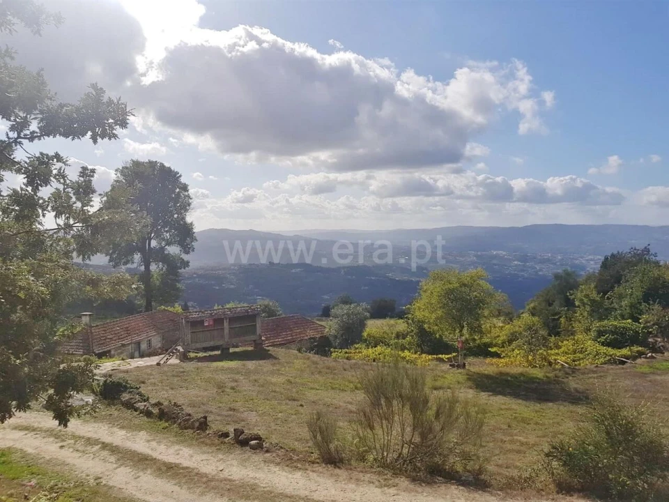 Quinta T0 para Venda em Soalhães Foto 2