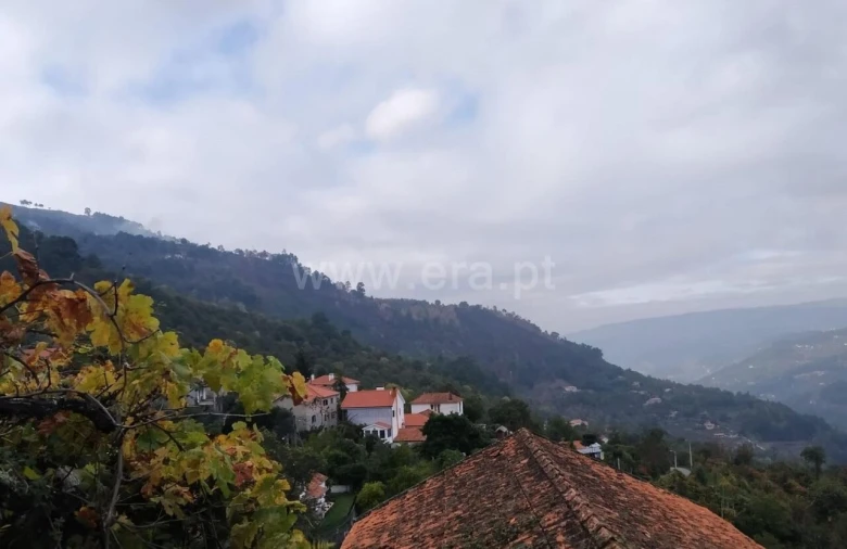 Quinta T2 para Venda em Tendais Foto 7