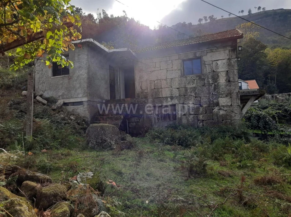 Quinta T2 para Venda em Tendais Foto 2