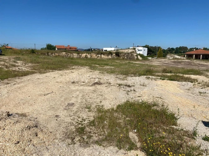 Terreno para Venda em Tabuado Foto 1