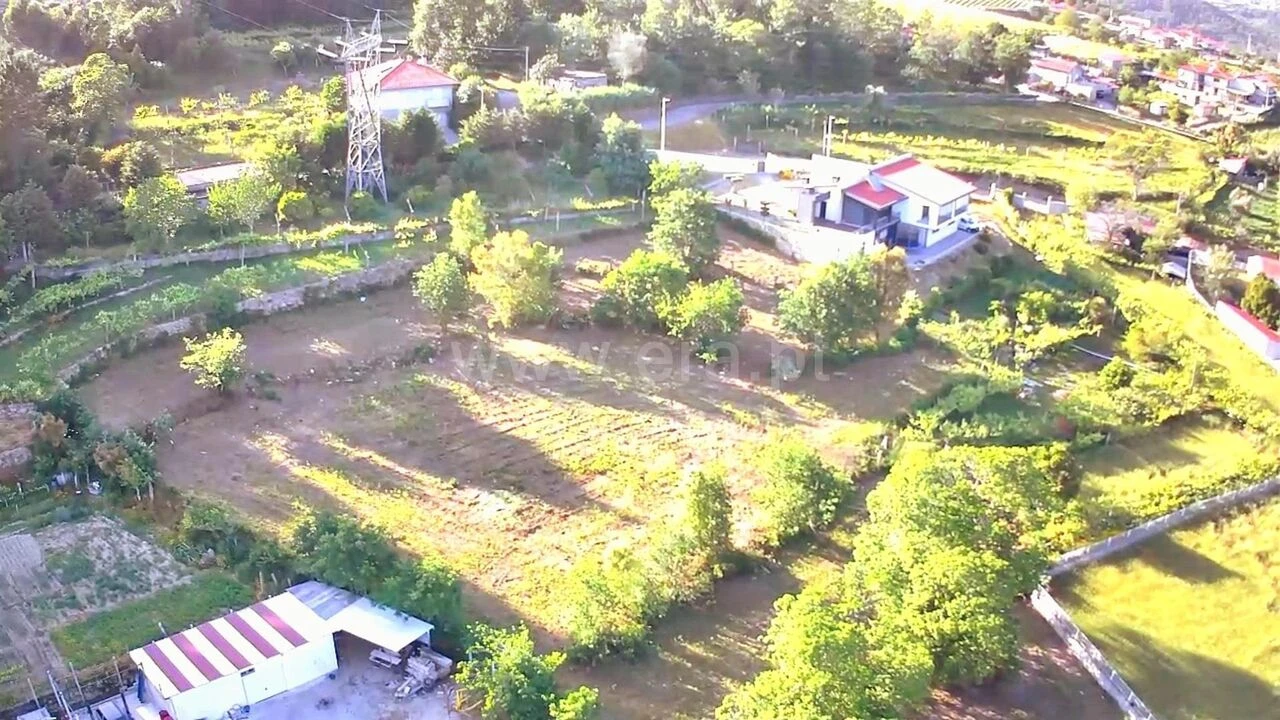 Terreno para Venda em Alpendorada, Várzea e Torrão Foto 9