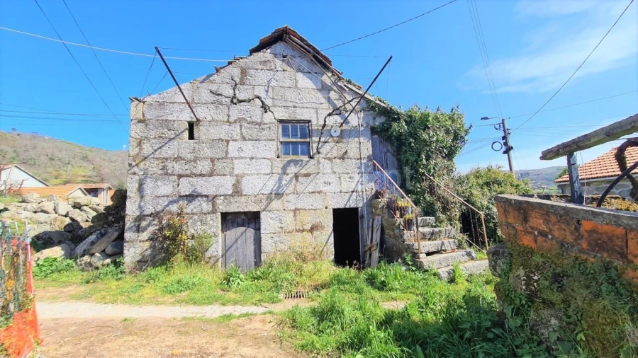 Moradia T0 para Venda em Viariz