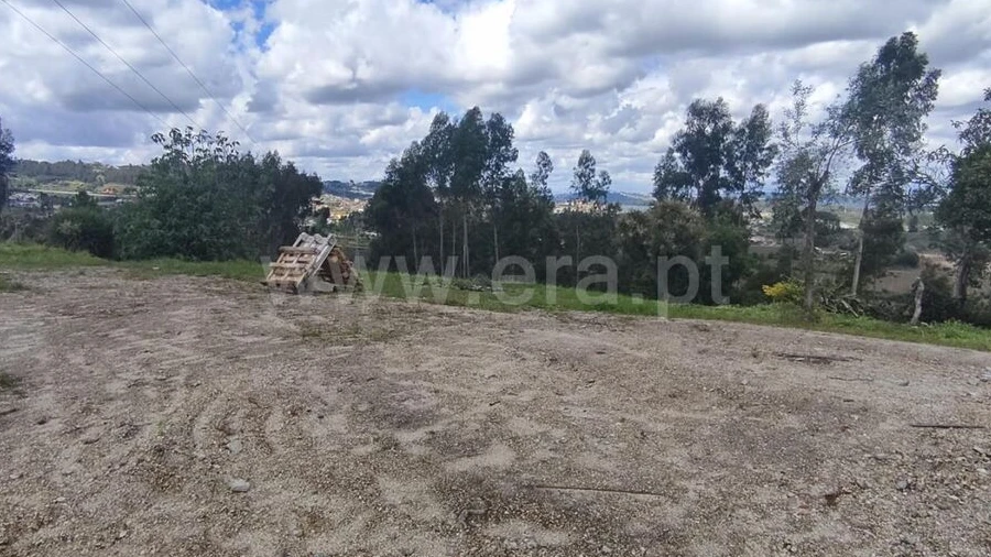 Terreno para Venda em Vila Boa de Quires e Maureles