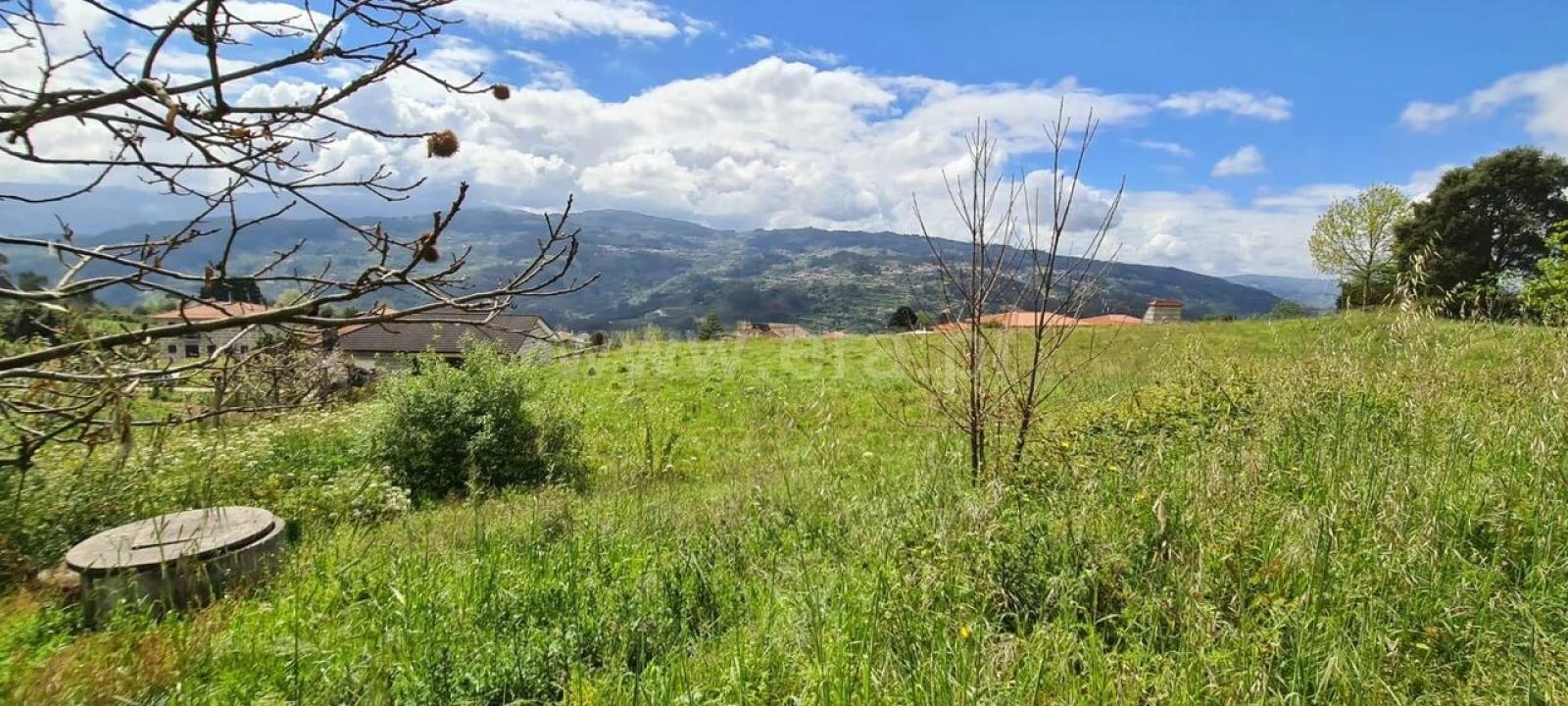 Terreno para Venda em Sande e São Lourenço Foto 2