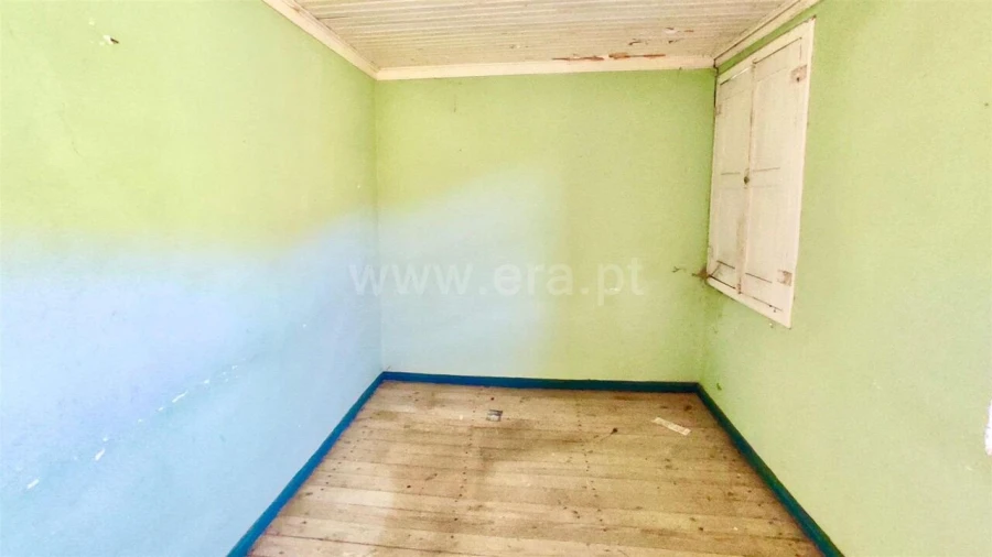 Moradia T0 para Venda em Cinfães Foto 7