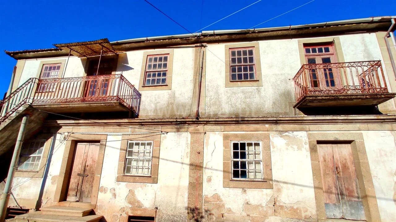 Moradia T0 para Venda em Cinfães Foto 4