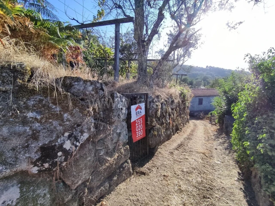 Moradia T0 para Venda em São João de Fontoura Foto 2