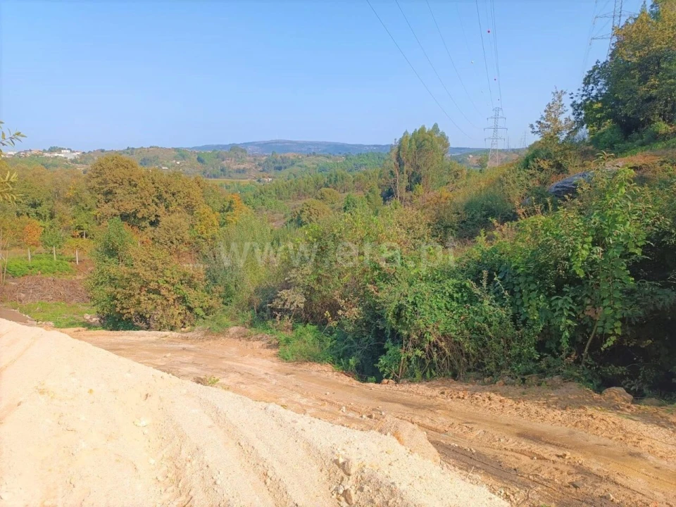 Terreno para Venda em Avessadas e Rosém Foto 2
