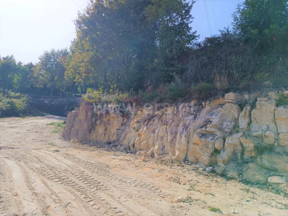 Terreno para Venda em Avessadas e Rosém Foto 3