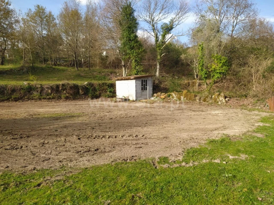 Terreno para Venda em Soalhães Foto 1