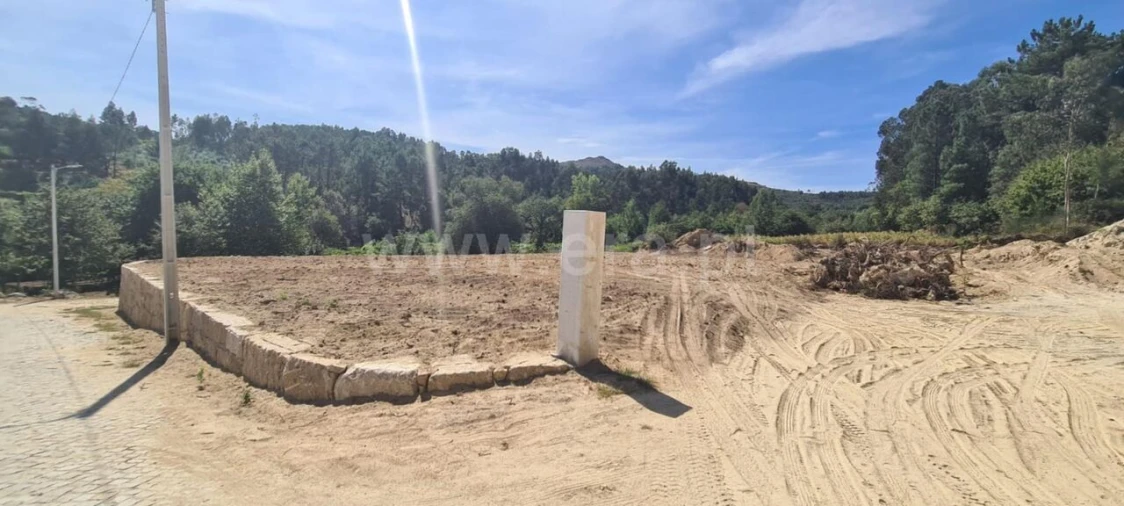 Terreno para Arrendamento em Avessadas e Rosém Foto 3
