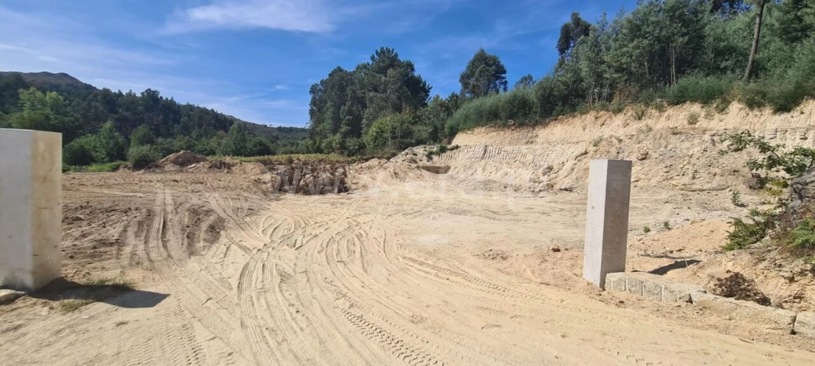 Terreno para Arrendamento em Avessadas e Rosém Foto 1