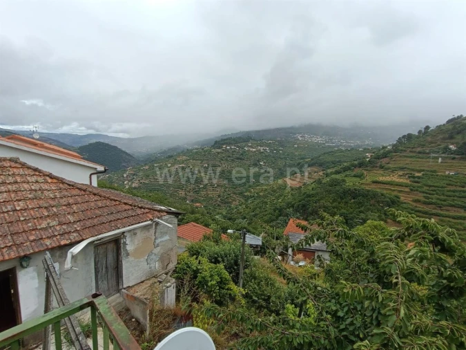 Moradia T0 para Venda em São João de Fontoura Foto 2