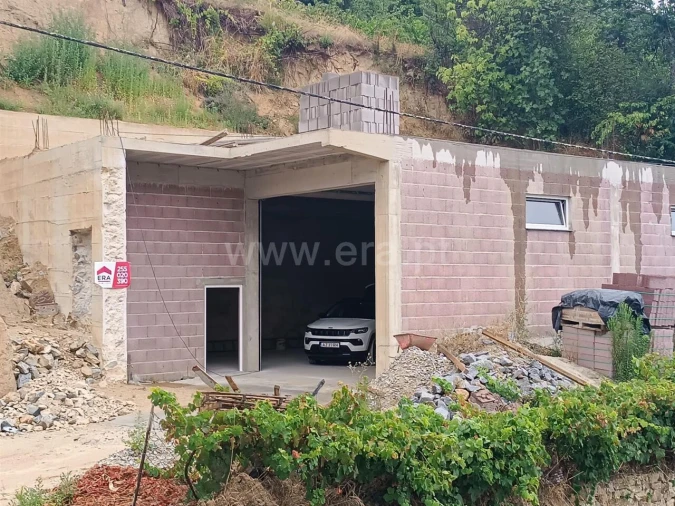 Terreno para Venda em São João de Fontoura Foto 2