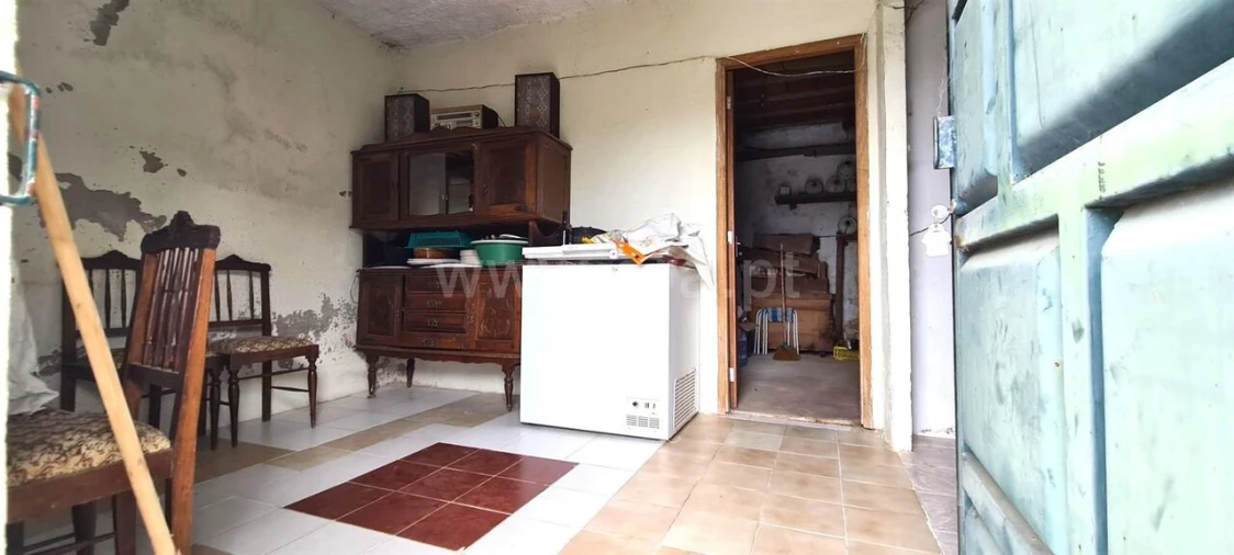 Moradia T2 para Venda em Santa Marinha do Zezere Foto 6