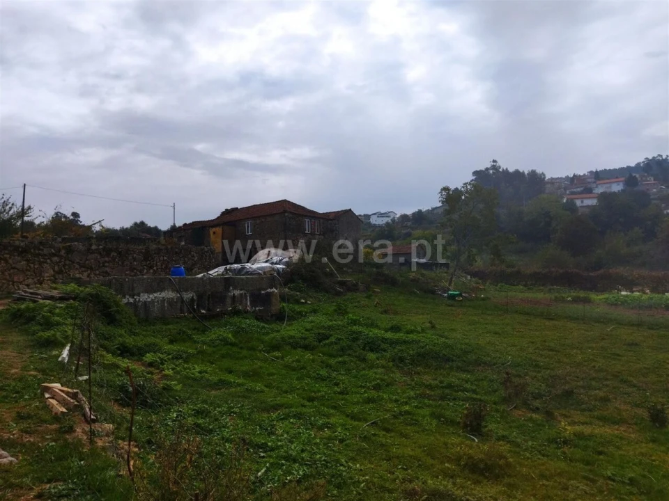 Quinta T0 para Venda em Tarouquela Foto 3