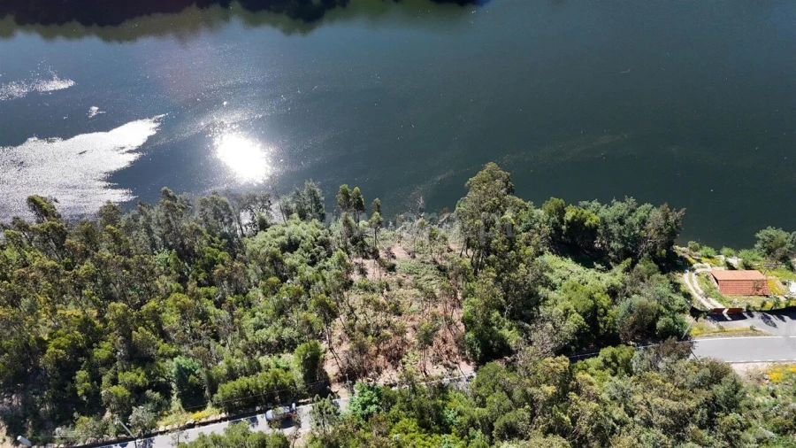 Terreno para Venda em Abragão Foto 10