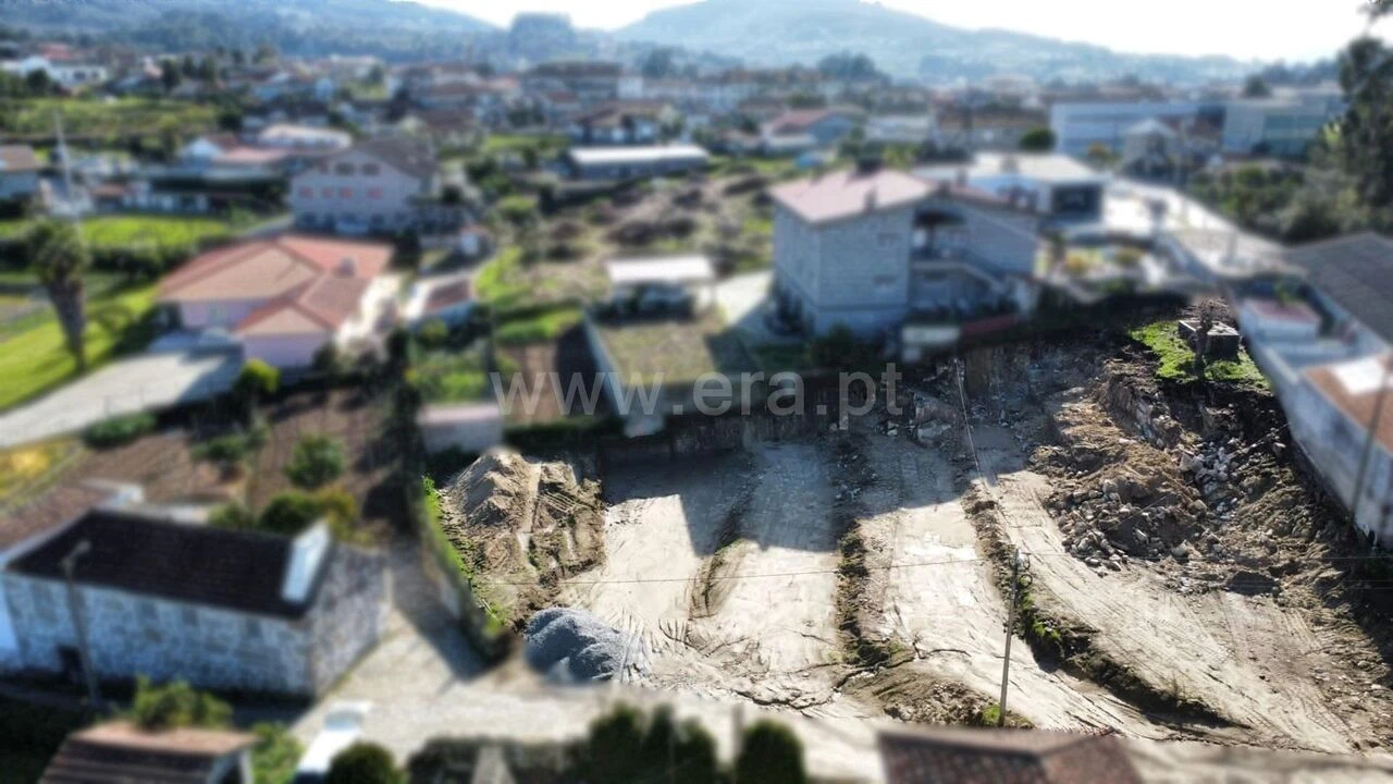 Moradia T3 para Venda em Vila Boa do Bispo Foto 5