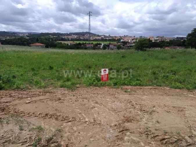Terreno para Venda em Alpendorada, Várzea e Torrão Foto 5
