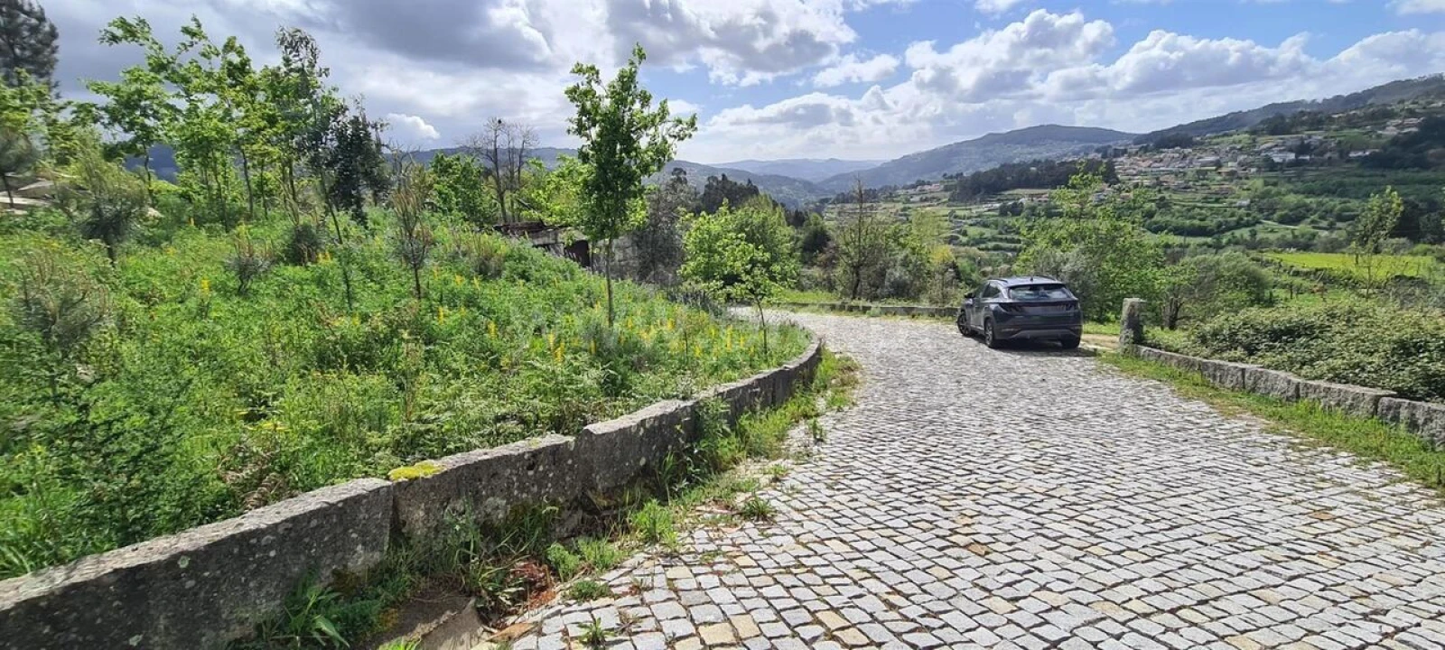 Moradia T0 para Venda em Penhalonga e Paços de Gaiolo Foto 13
