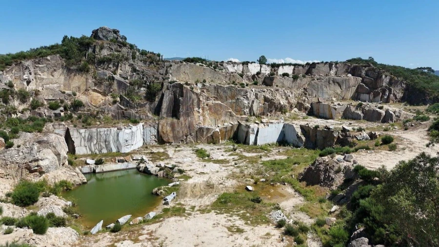 Terreno para Venda em Moimenta Foto 3