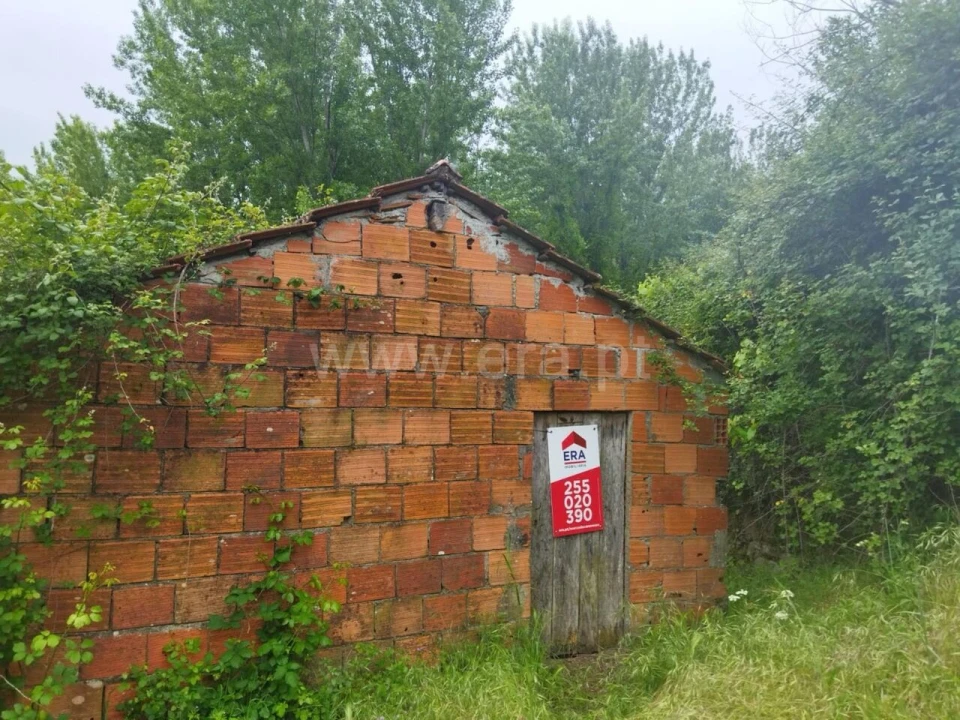 Terreno para Venda em Viariz Foto 1