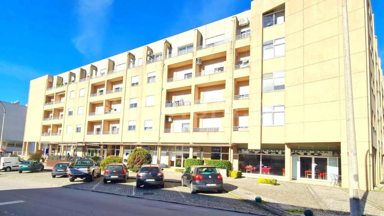 Apartamento T4 para Venda em Marco Foto 2