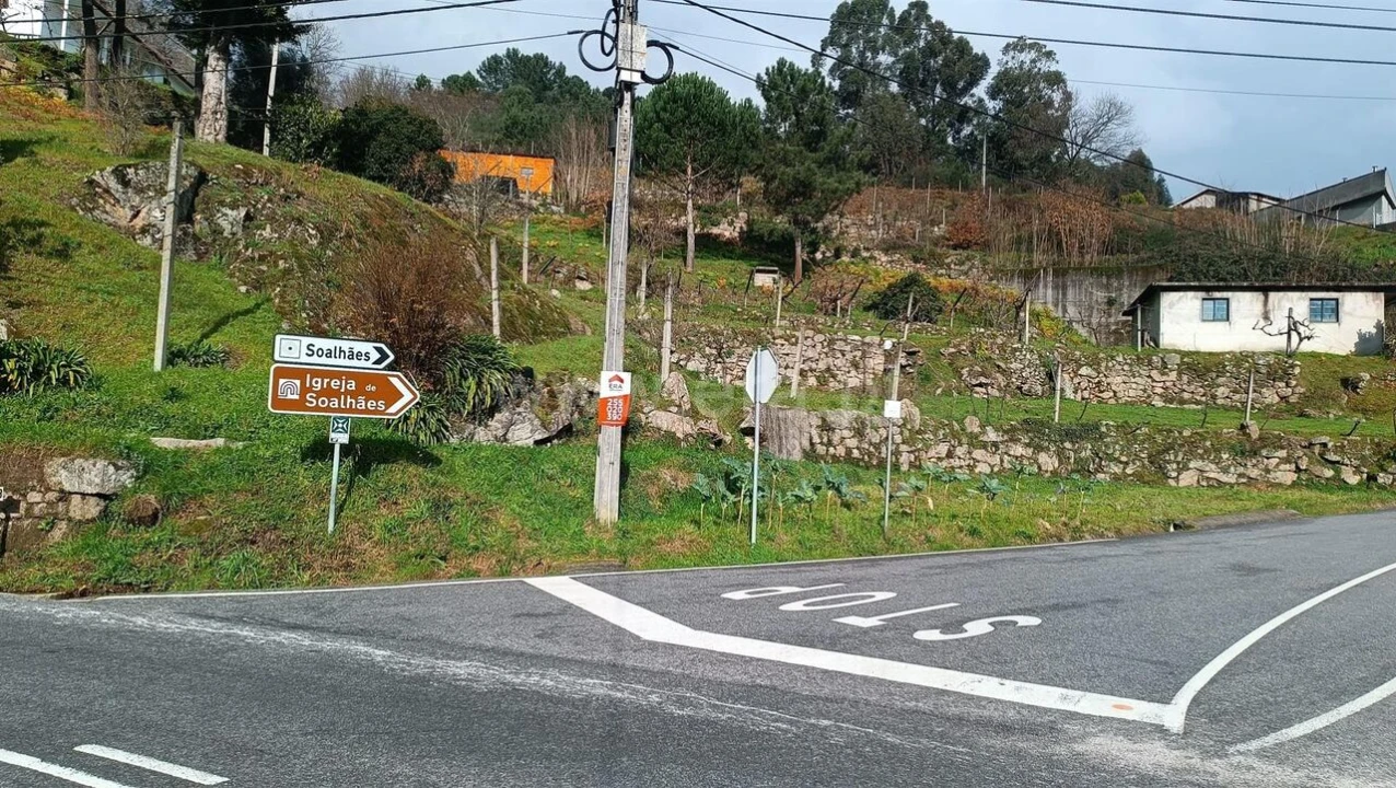 Terreno para Venda em Soalhães Foto 7