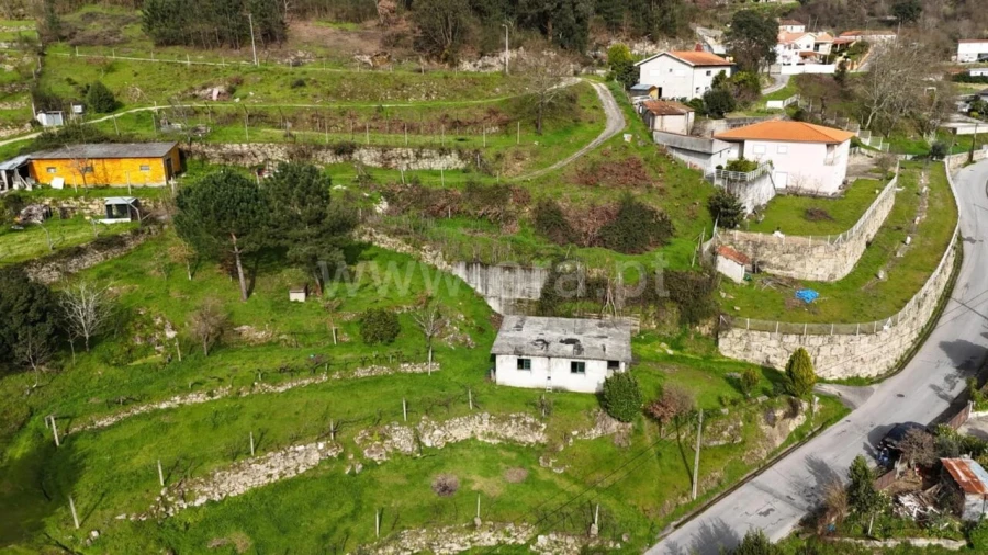 Terreno para Venda em Soalhães Foto 2