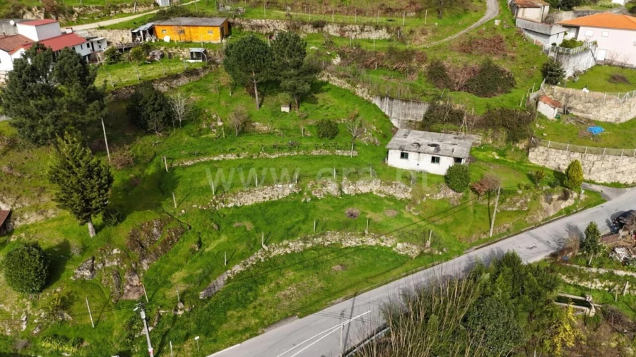 Terreno para Venda em Soalhães Foto 3