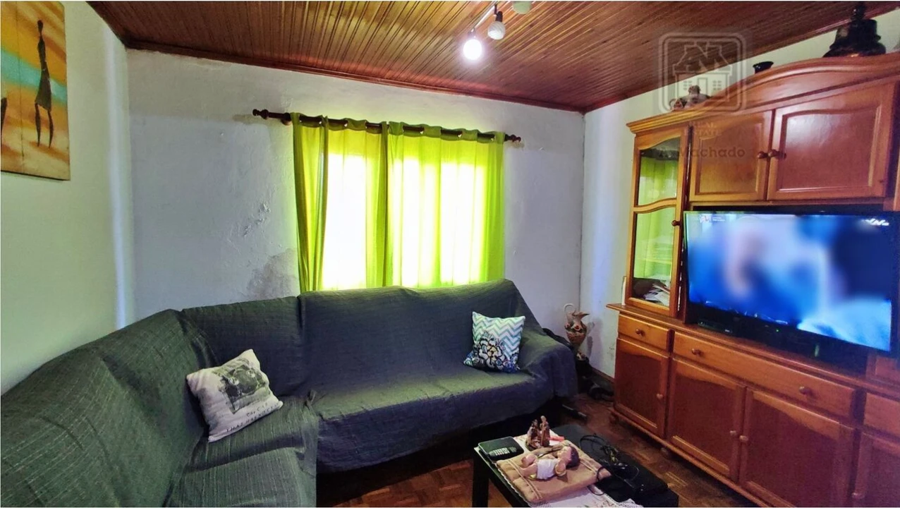 Moradia T2 para Venda em Fenais da Ajuda Foto 22