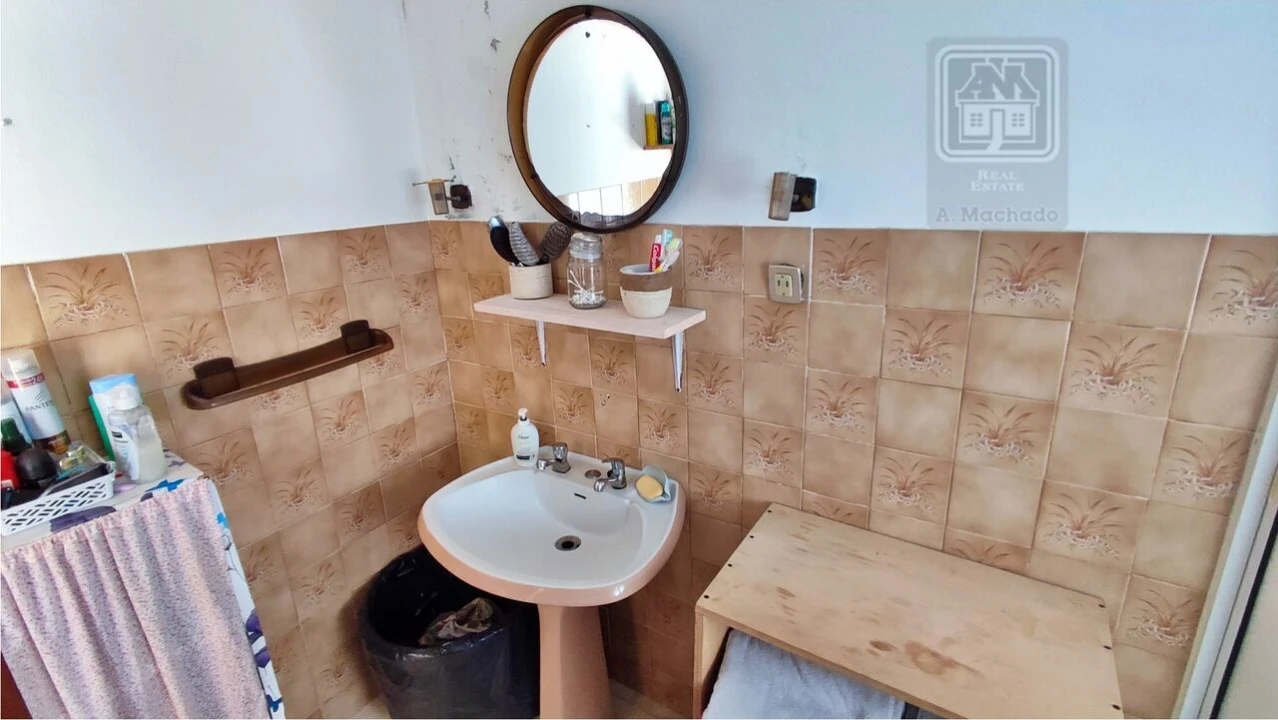 Moradia T2 para Venda em Fenais da Ajuda Foto 32