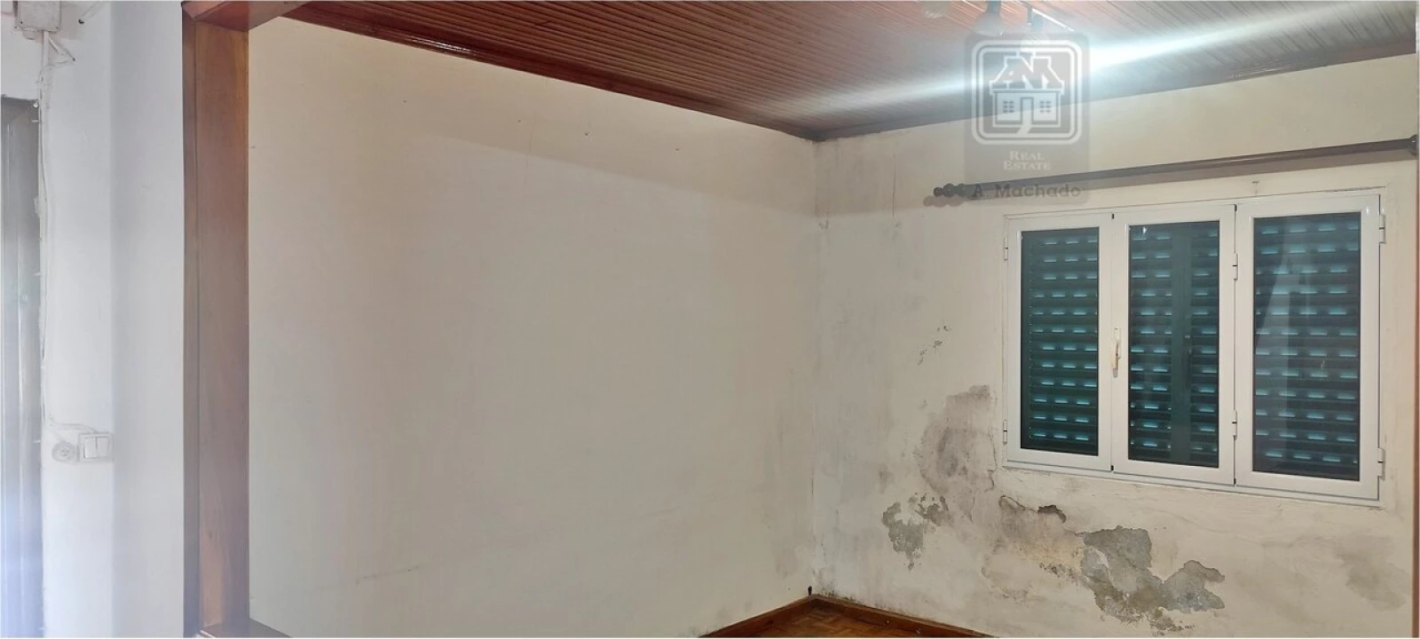 Moradia T2 para Venda em Fenais da Ajuda Foto 22