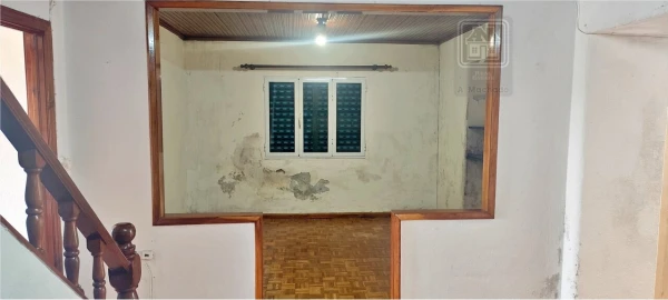 Moradia T2 para Venda em Fenais da Ajuda