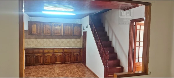 Moradia T2 para Venda em Fenais da Ajuda