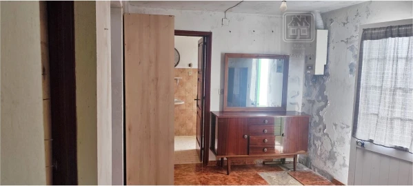 Moradia T2 para Venda em Fenais da Ajuda