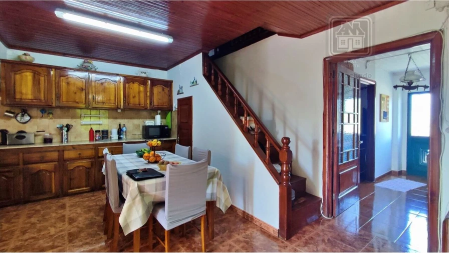 Moradia T2 para Venda em Fenais da Ajuda Foto 17