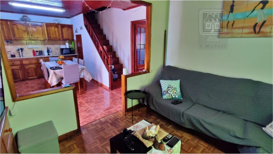 Moradia T2 para Venda em Fenais da Ajuda Foto 23