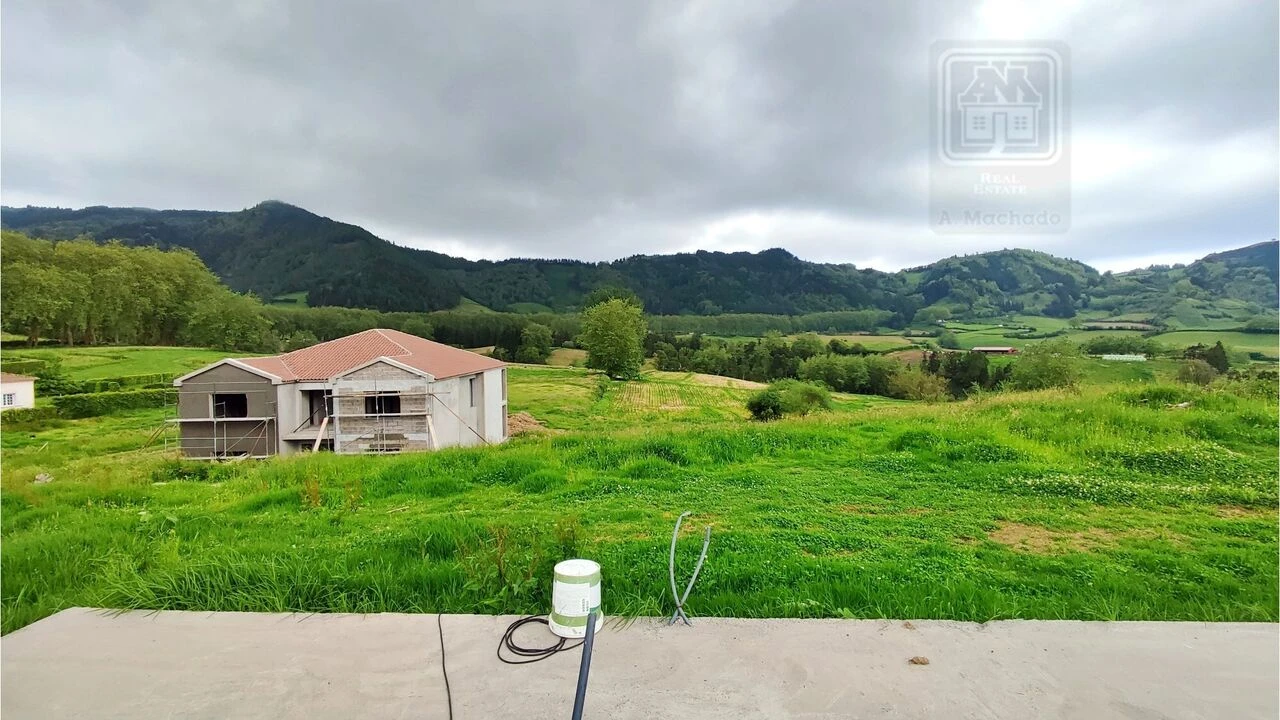 Moradia T2 para Venda em Nossa Senhora dos Remedios Foto 30