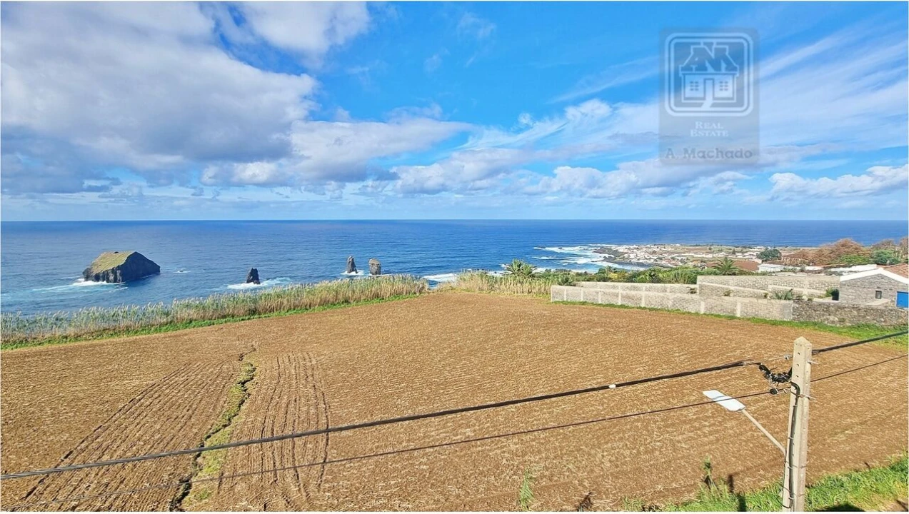 Moradia T3 para Venda em Mosteiros Foto 24