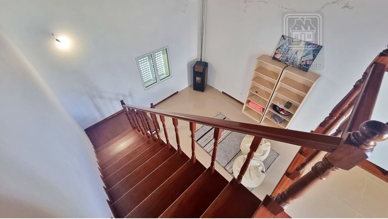 Moradia T3 para Venda em Mosteiros Foto 46