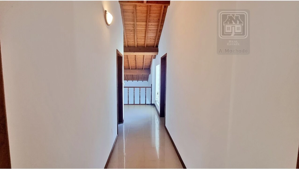 Moradia T3 para Venda em Mosteiros Foto 49