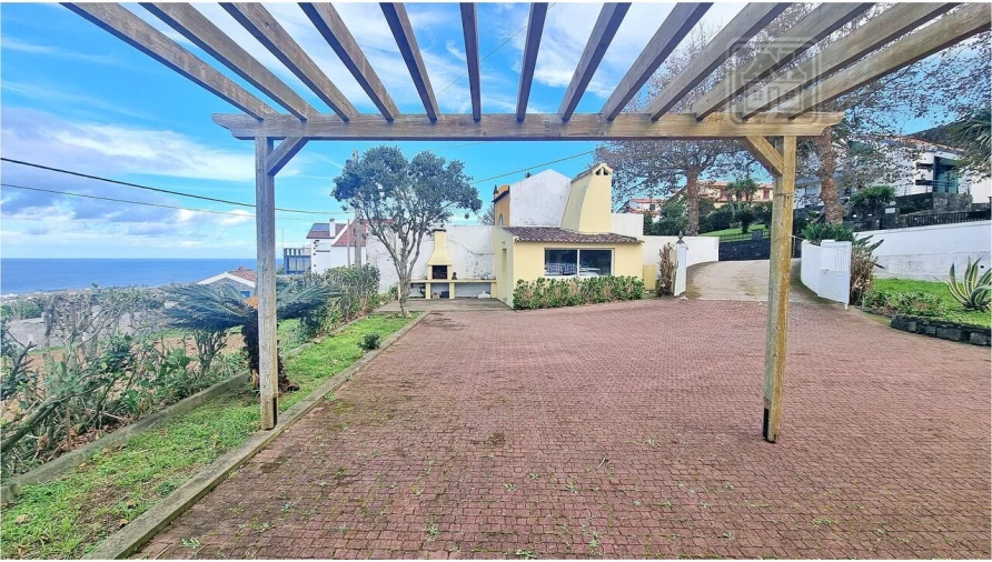 Moradia T3 para Venda em Mosteiros Foto 14