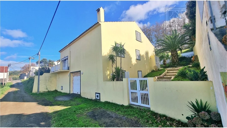 Moradia T3 para Venda em Mosteiros Foto 25