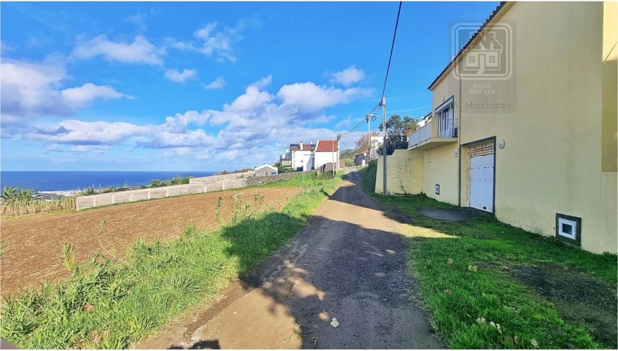 Moradia T3 para Venda em Mosteiros Foto 26