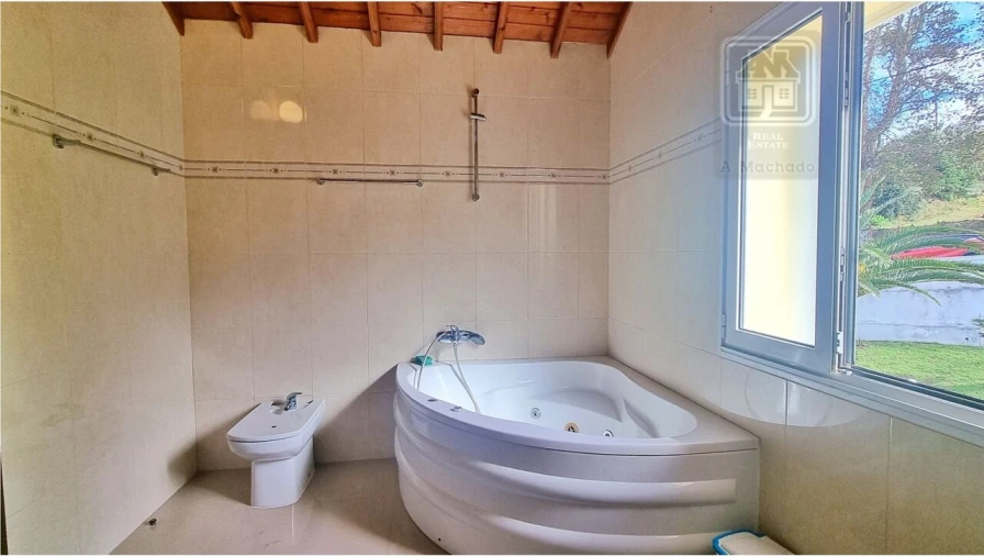 Moradia T3 para Venda em Mosteiros Foto 66