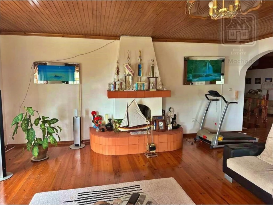 Moradia T5 para Venda em São João Foto 18