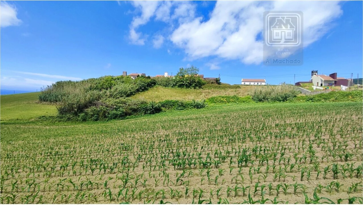 Terreno para Venda em Fenais da Ajuda Foto 21