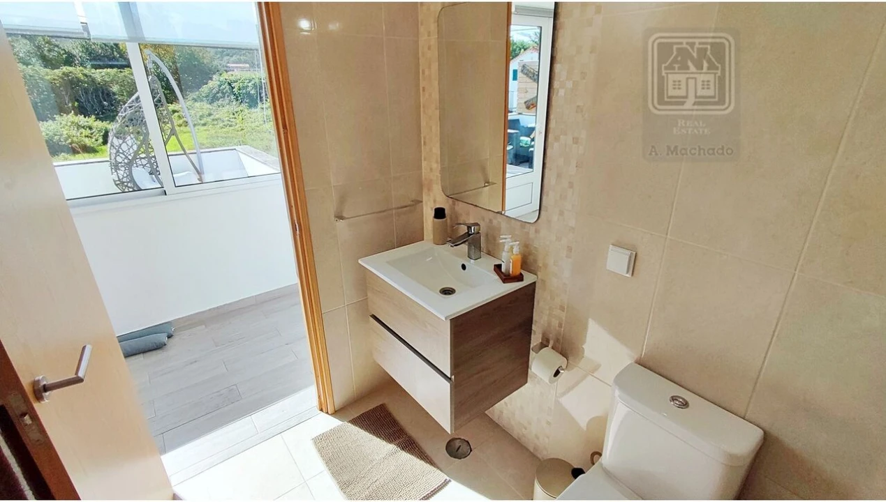 Moradia T7 para Venda em Fenais da Luz Foto 60