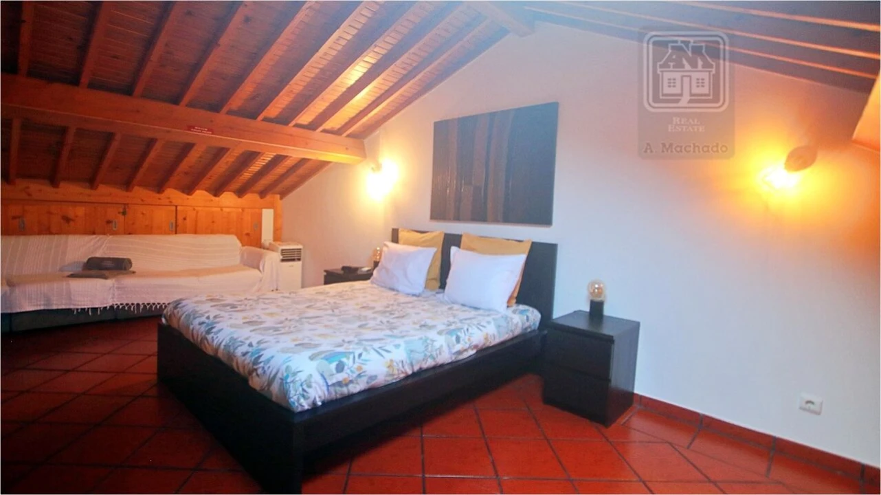 Moradia T7 para Venda em Fenais da Luz Foto 75